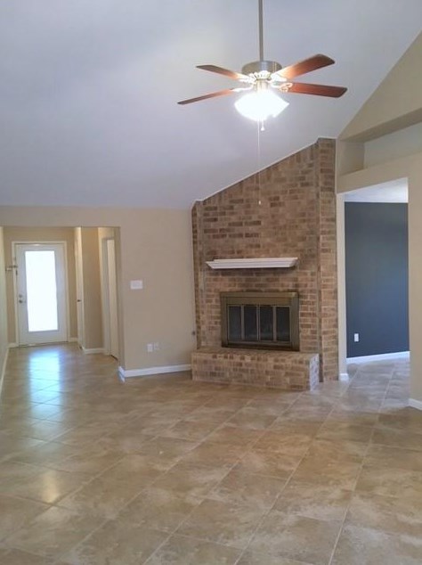 15 Tremont Woods Ct, Spring TX  77381-2516 exterior