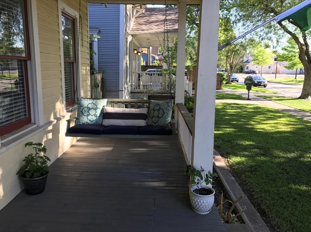 934 Cortlandt St, Houston, TX 77008