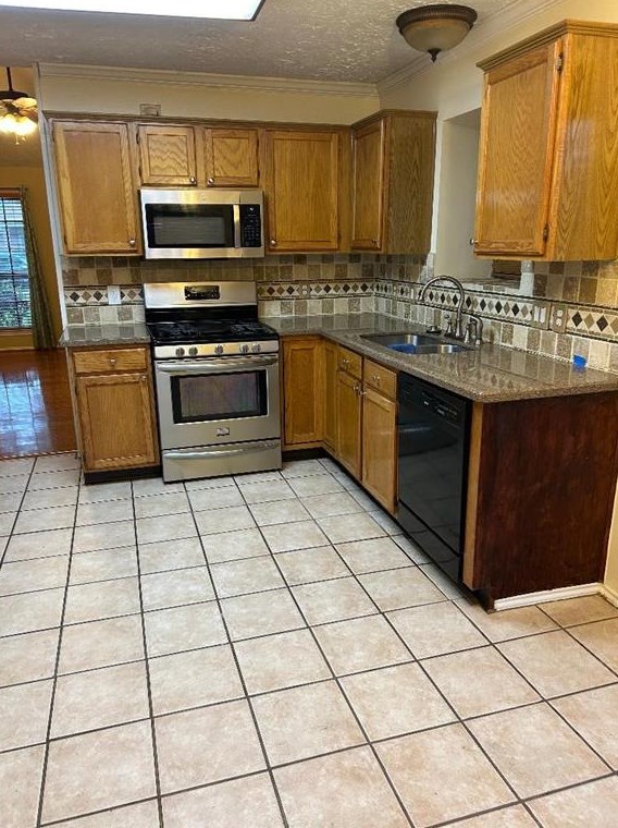 14419 E Glen Willow Rd, Missouri City, TX 77489