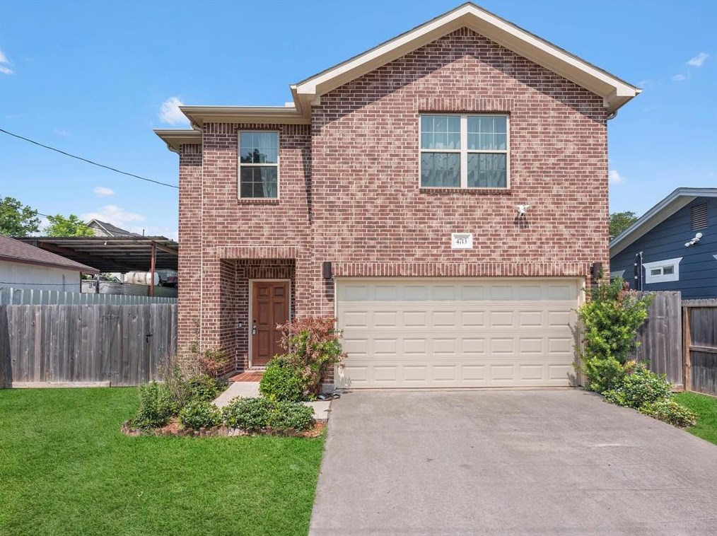 4713 Hardy St, Houston, TX 77009