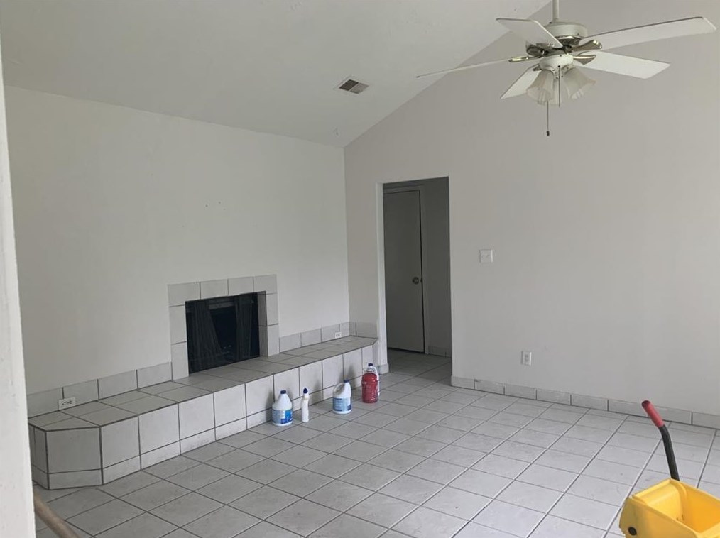 6646 Brookgate Dr, Spring TX  77373-7215 exterior