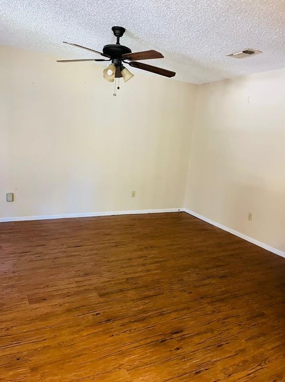 1006 Perry St #b, Cleveland, TX 77327