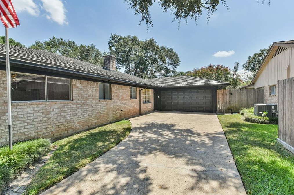 4727 Coltwood Dr, Spring, TX 77388