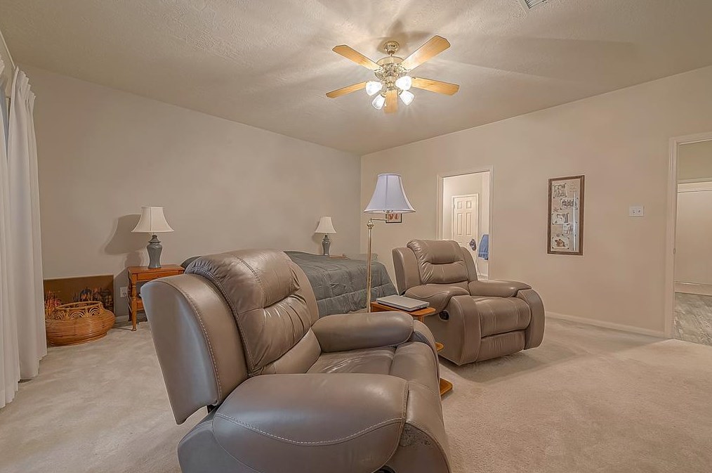 1407 Green Tree Dr, Tomball TX  77375-4361 exterior