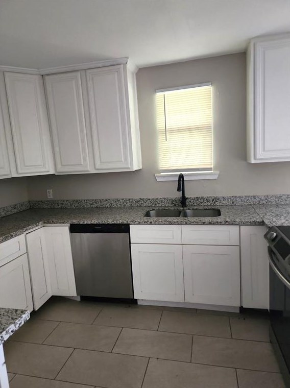 220 Stuart St, Richwood, TX 77531