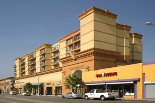 5411 Hollywood Blvd, Los Angeles, CA 90027 - Photo 2