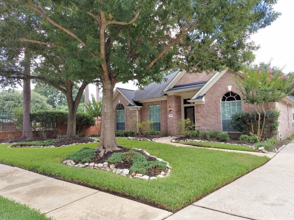 16022 Birchview Dr, Tomball, TX 77377