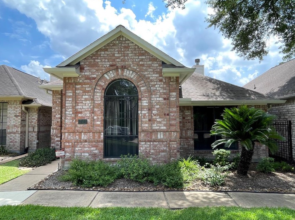 14311 Champions Dr, Houston, TX 77069-1341