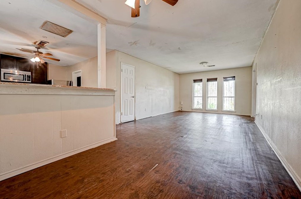 11019 Sandstone St, Houston TX  77074-6515 exterior