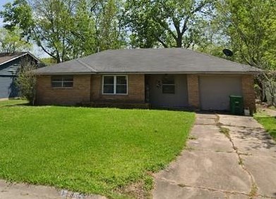 5634 Canterway Dr, Houston TX  77048-1817 exterior