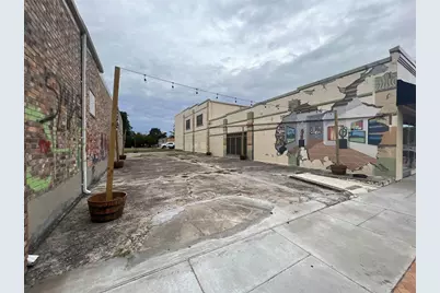 112 W Texas Avenue, Baytown, TX 77520 - Photo 8