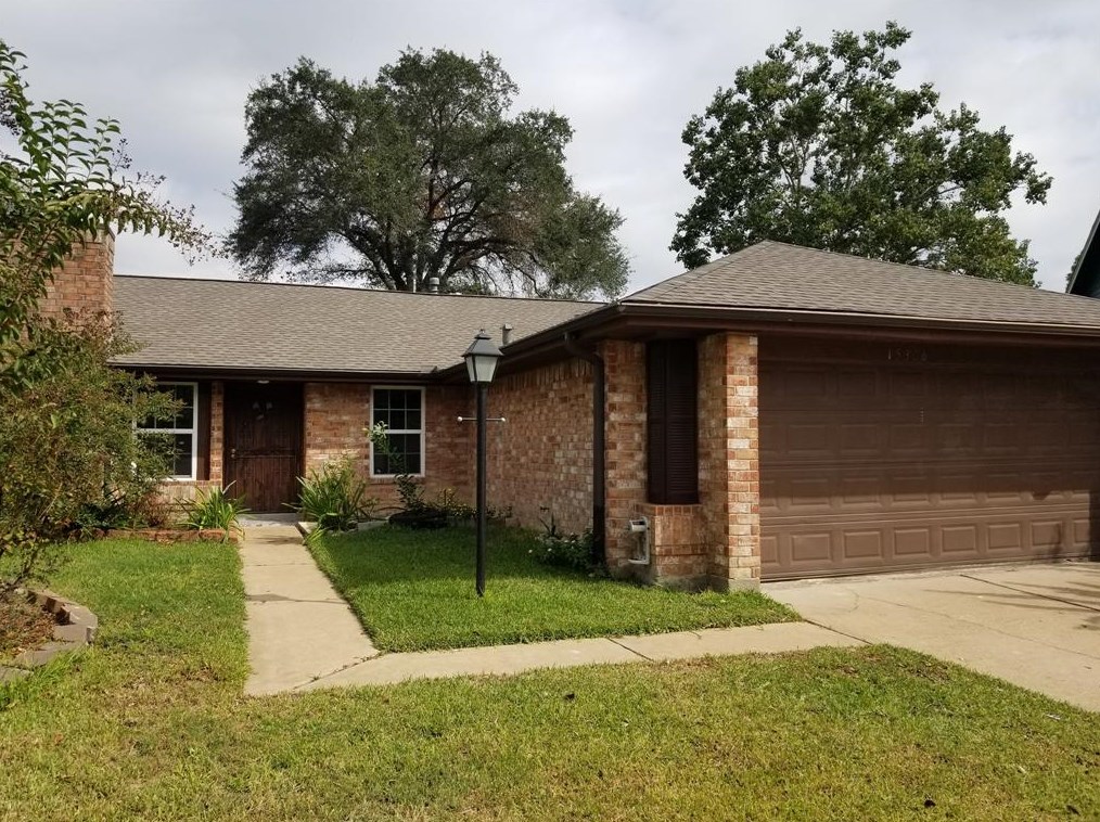 15306 Mondrian Dr, Houston, TX 77083