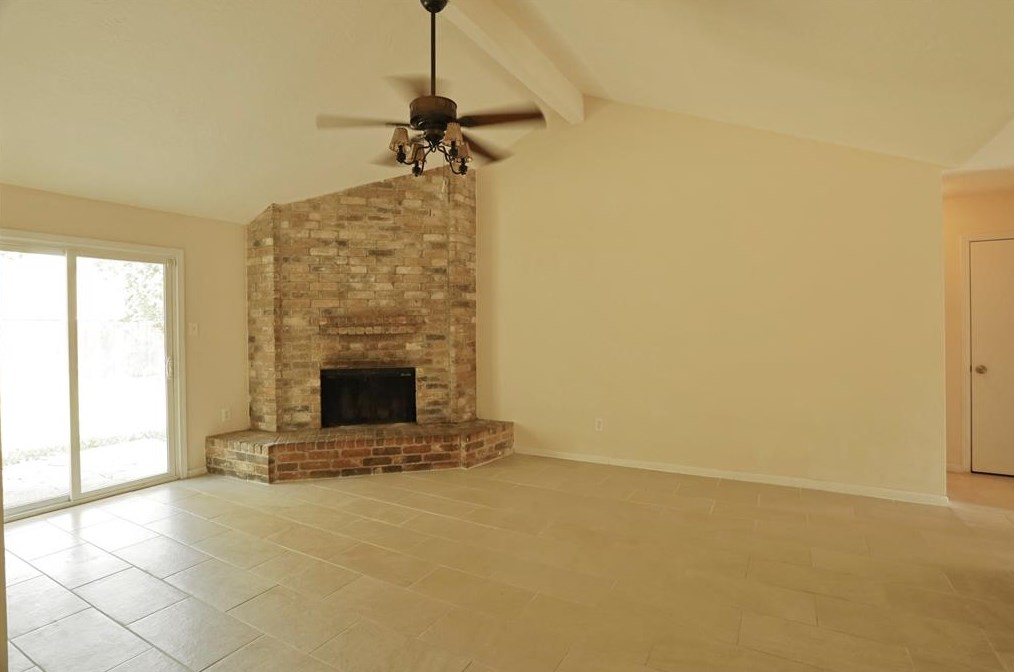 22814 Paradise Gate Dr, Spring TX  77373-7276 exterior