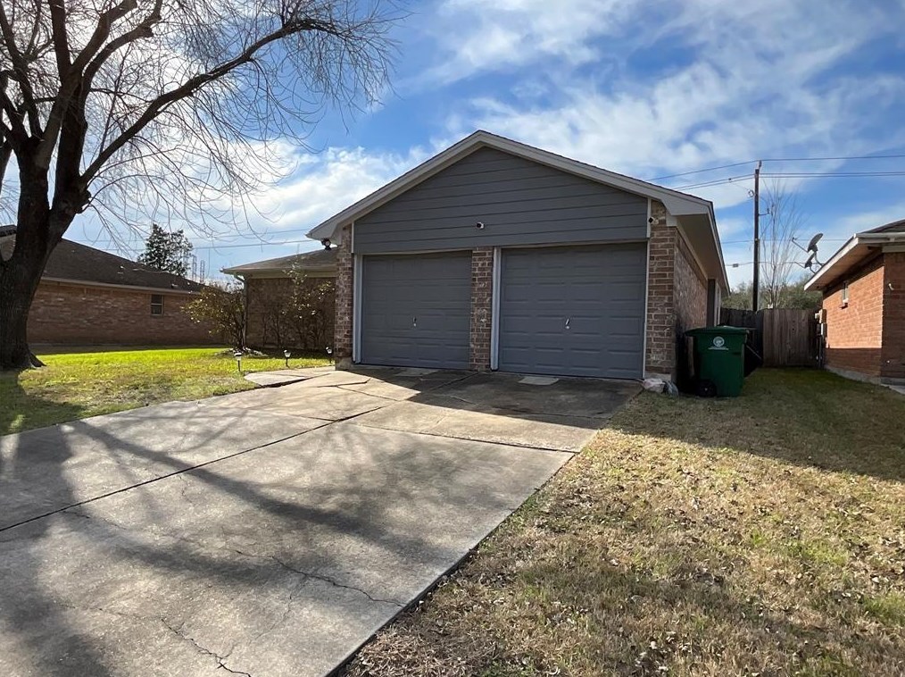 518 Barrow Downs Way, Houston, TX 77034