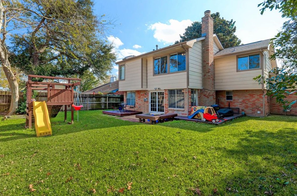 3039 Pecan Point Dr, Sugar Land, TX 77478-4224