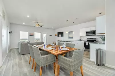 116 Howard Avenue #G, Surfside Beach, TX 77541 - Photo 4