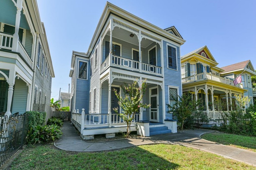 1311 25th St, Galveston, TX 77550