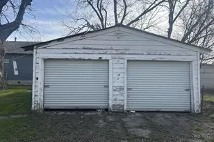 1718 N Walters, San Antonio, TX 78208 - Photo 10