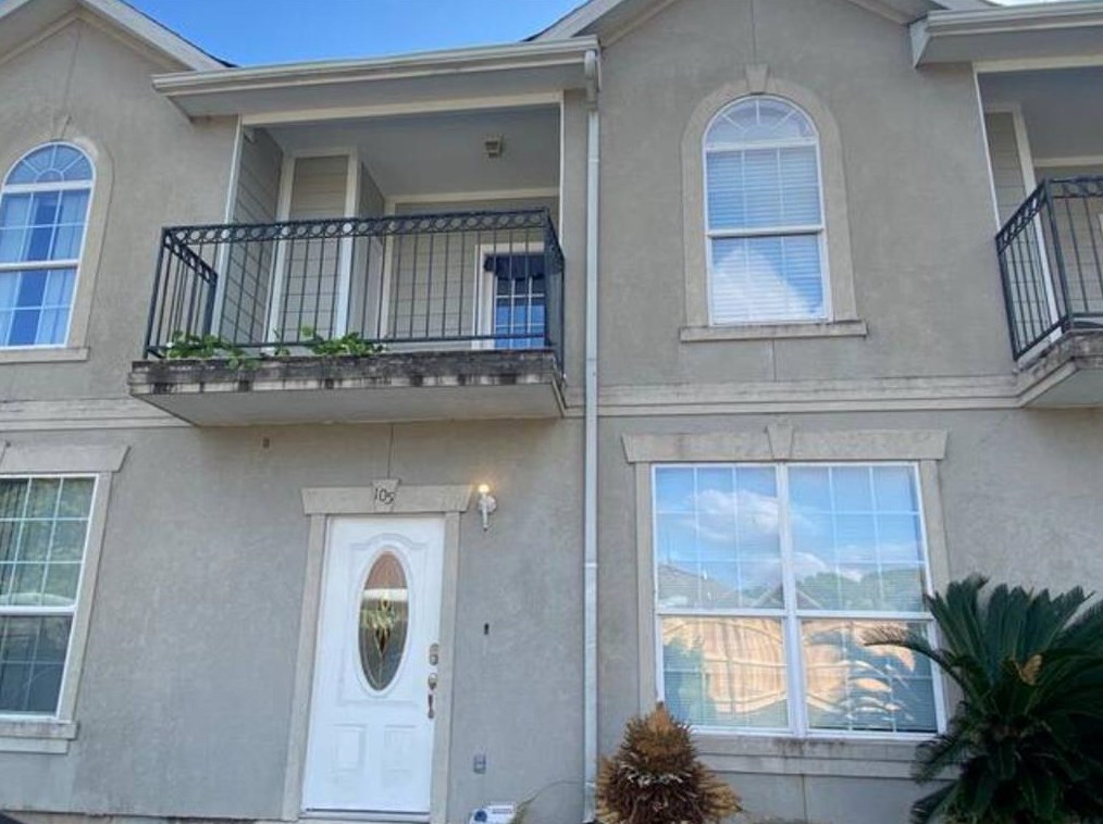 11045 Landswalk Dr Apt 105, Houston, TX 77099