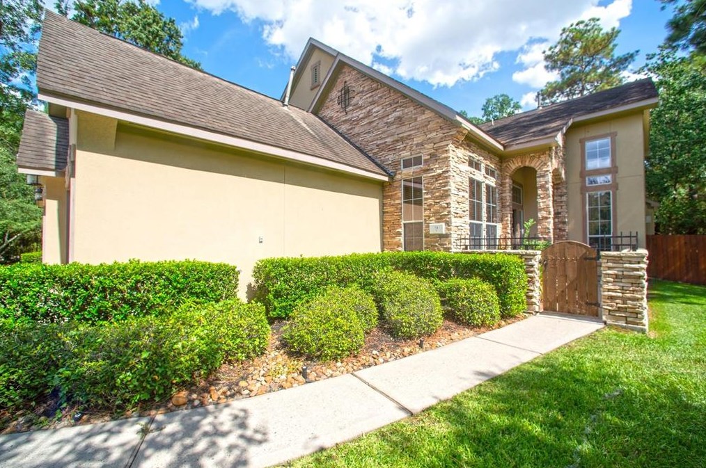74 Cobble Gate Pl, Spring TX  77381-4281 exterior