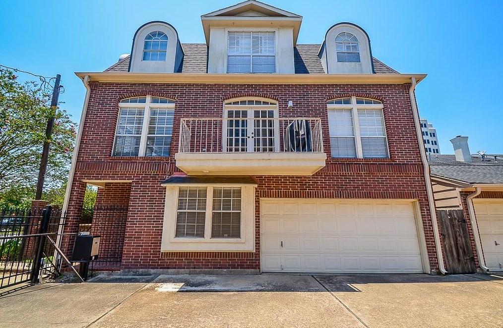 2022 Fairview St, Houston, TX 77019