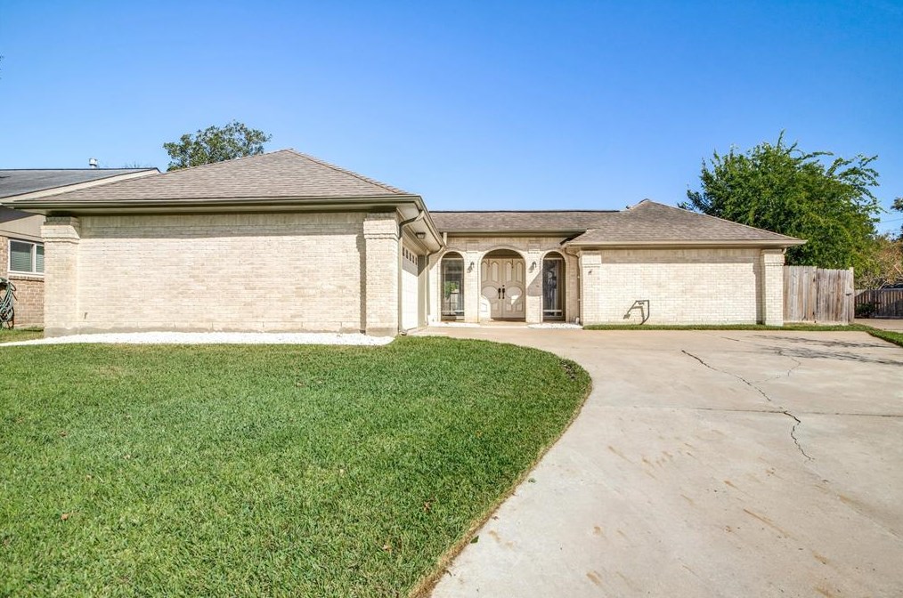 3115 Audubon Ct, Sugar Land, TX 77478-3710