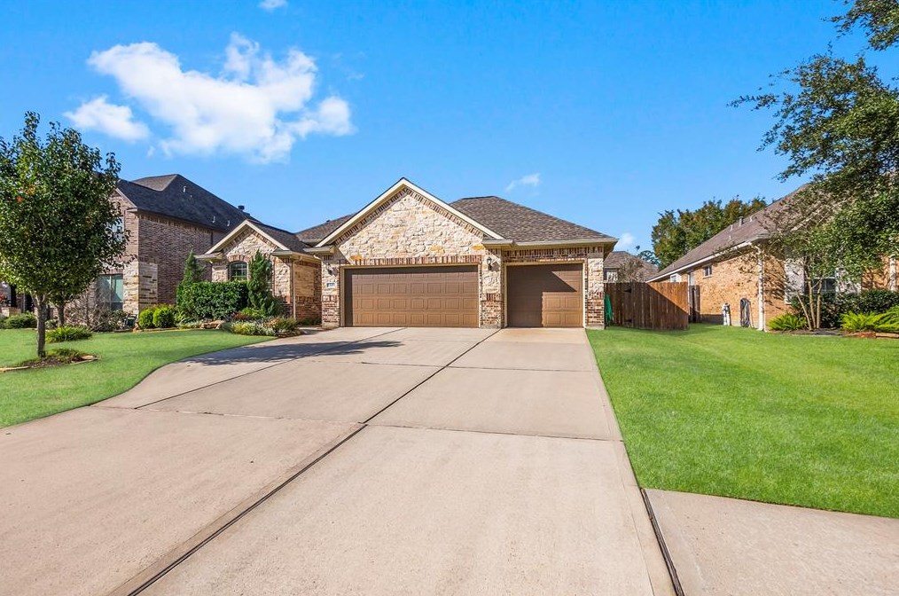 24419 Split Rock Falls, Tomball, TX 77375