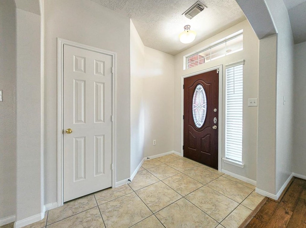 20530 Spring Bluff Ln, Spring TX  77388-5356 exterior