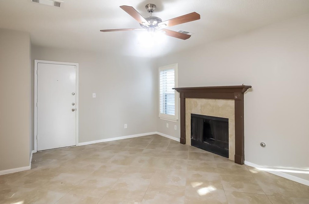 19610 Plymouth Ridge Ln, Spring TX  77379-6078 exterior
