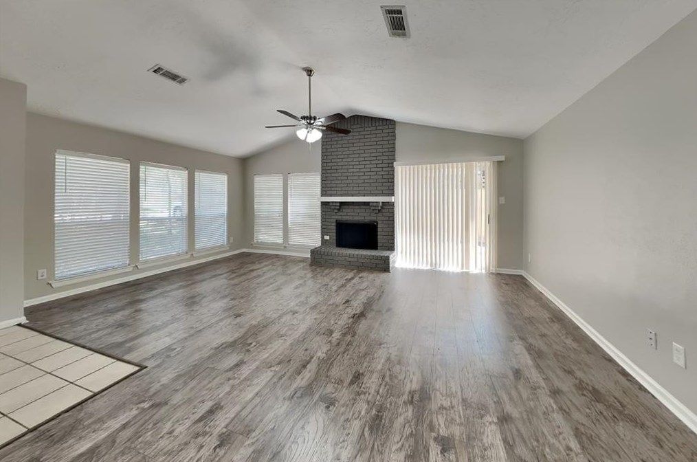 9 Briervine Ct, Spring TX  77381-3451 exterior