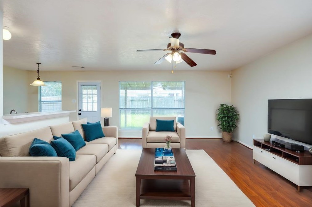 13839 Maximos Dr, Houston TX  77083-8047 exterior