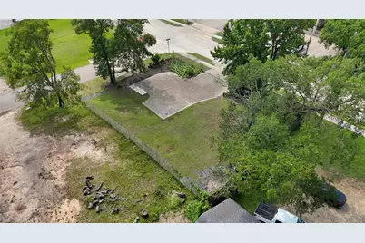 1620 Odd Fellow Street, Conroe, TX 77301 - Photo 4