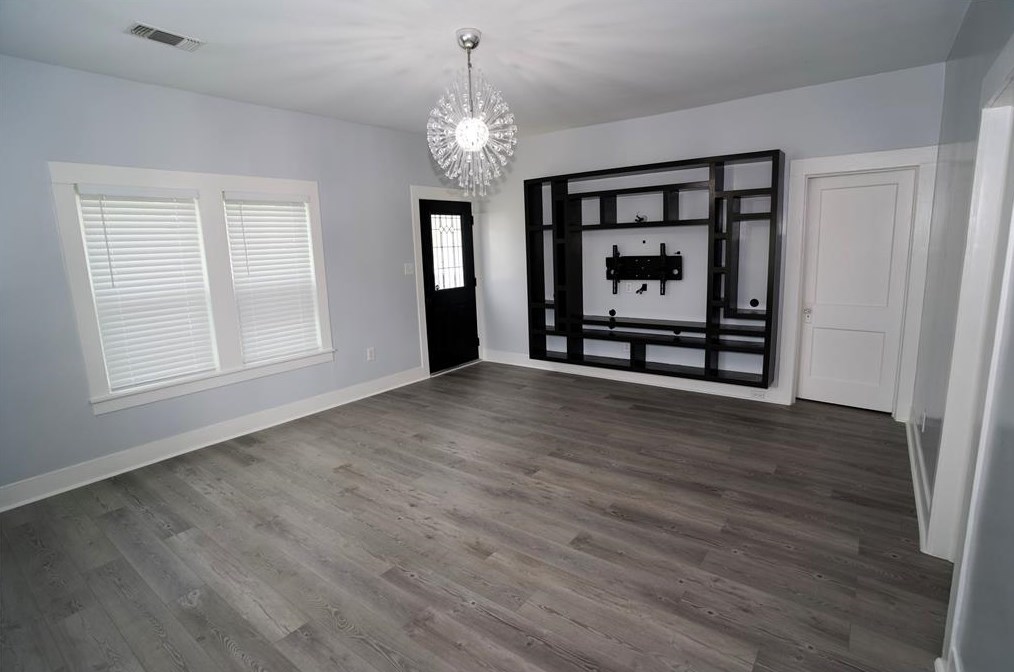 211 Cottage St, Houston TX  77009-5506 exterior