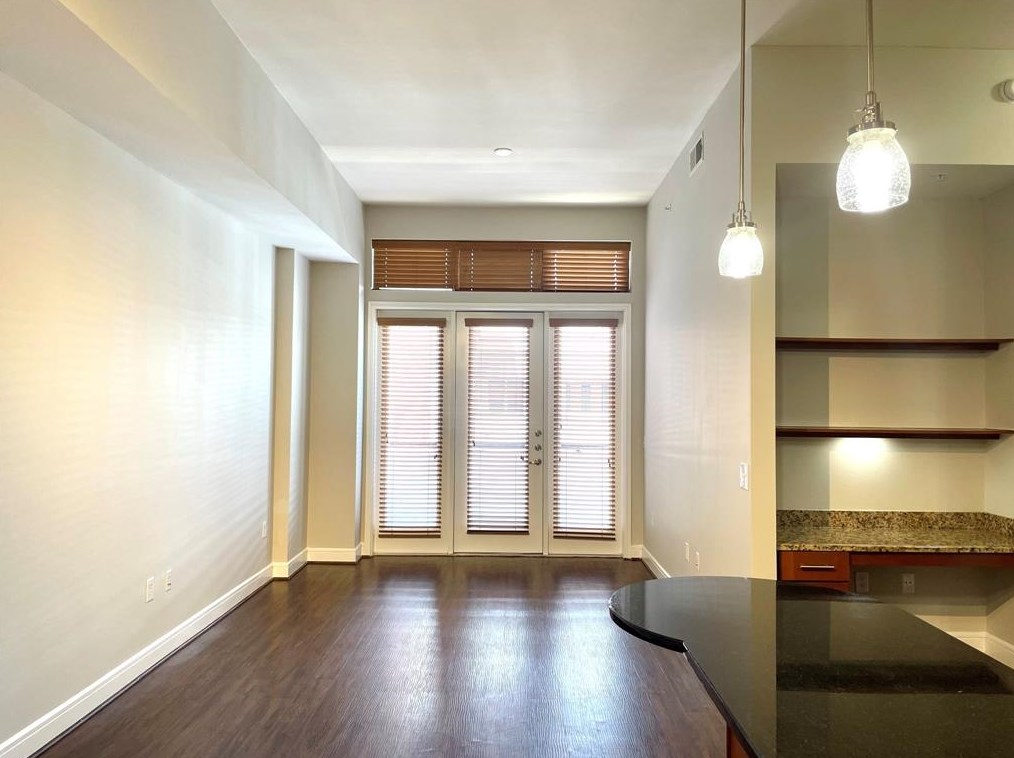 2800 Kirby Dr #c409, Houston, TX 77098
