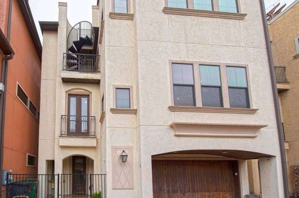 1141 W 23rd St #b, Houston, TX 77008