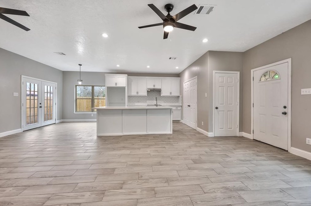 7505 Pointer St, Houston TX  77016-6302 exterior