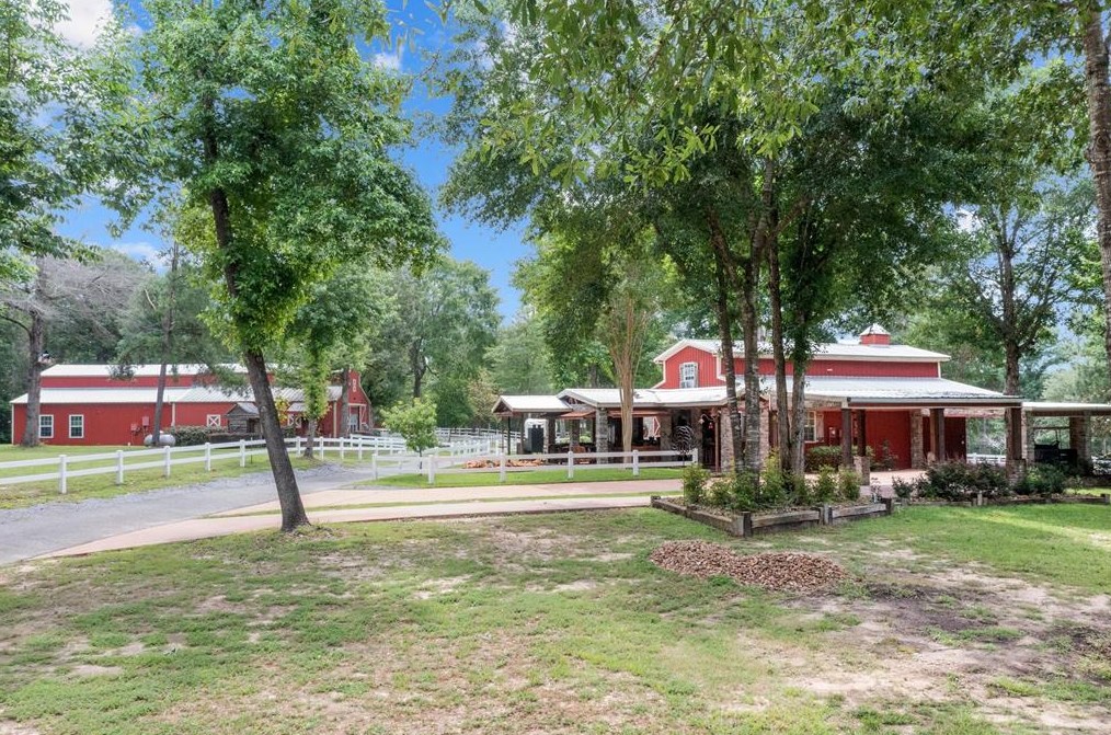 130 Fm 256, Woodville, TX 75979-6972