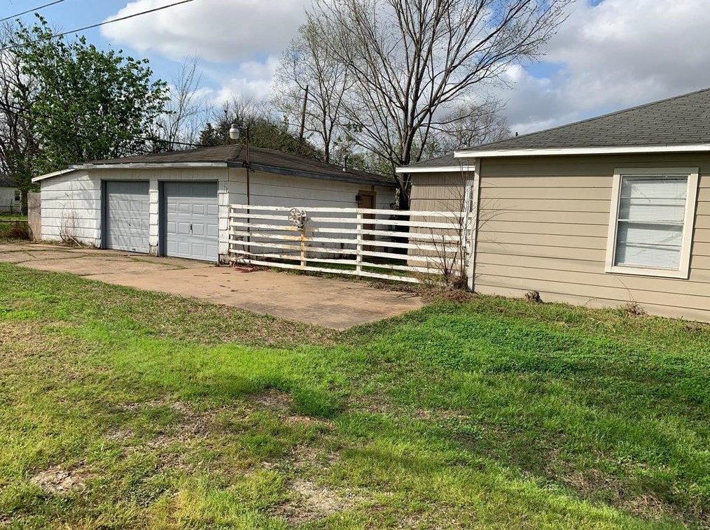 1510 Scarborough Ln, Pasadena TX  77502-1638 exterior