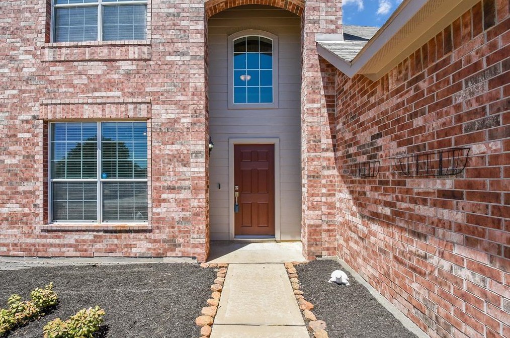 8226 Hardy Elm St, Spring TX  77379-3794 exterior