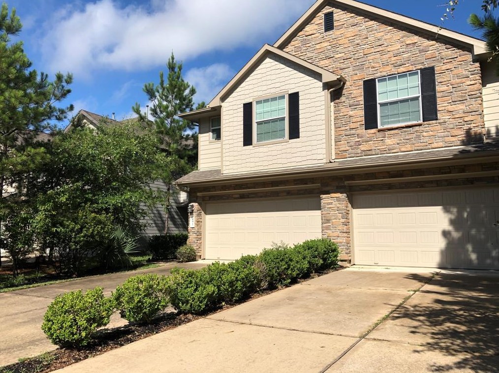 291 Bloomhill Pl, Magnolia, TX 77354