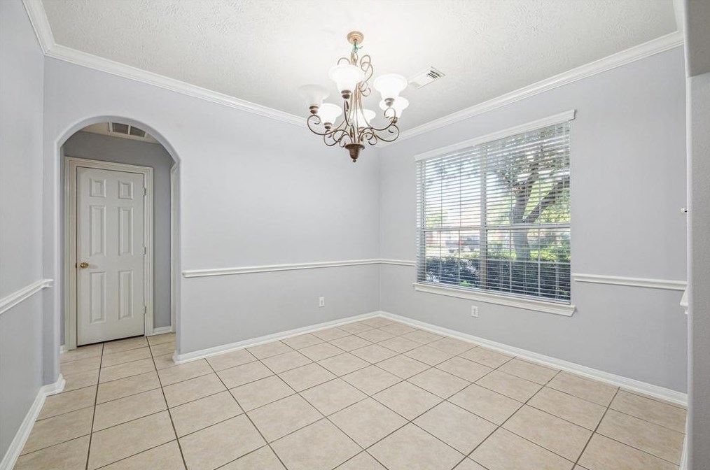 2122 Fortuna Bella Dr, Pearland TX  77581-5285 exterior