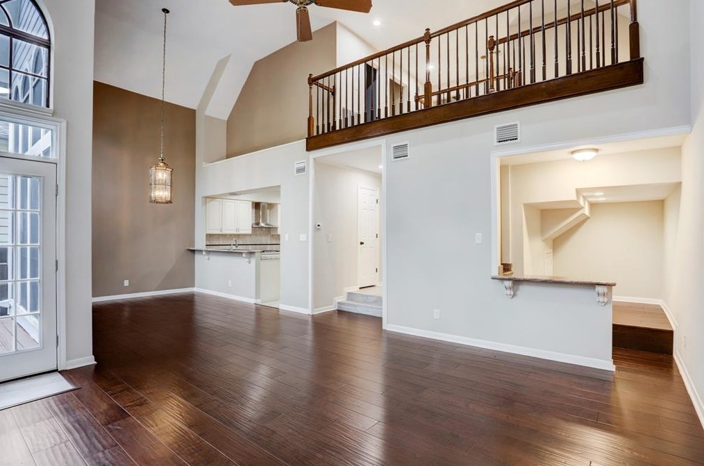 1203 Normans Woods St, Houston, TX 77077