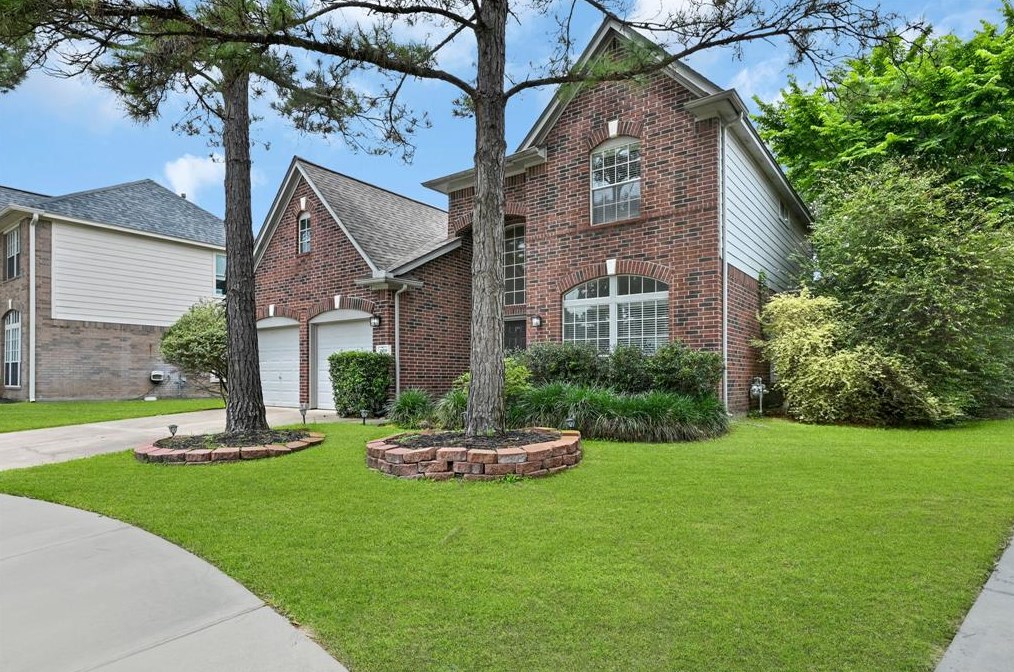 10310 Erskine Ct, Houston, TX 77070-4878