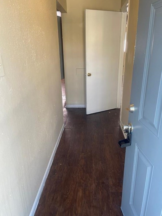 427 Hollyvale Dr, Houston TX 77060-5400 exterior