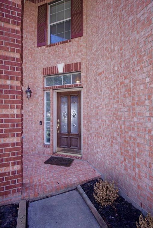 9406 Riverbank Ridge Ct, Houston, TX 77089