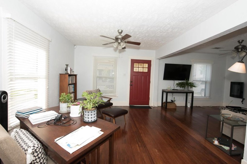 840 E 24th St, Houston, TX 77009