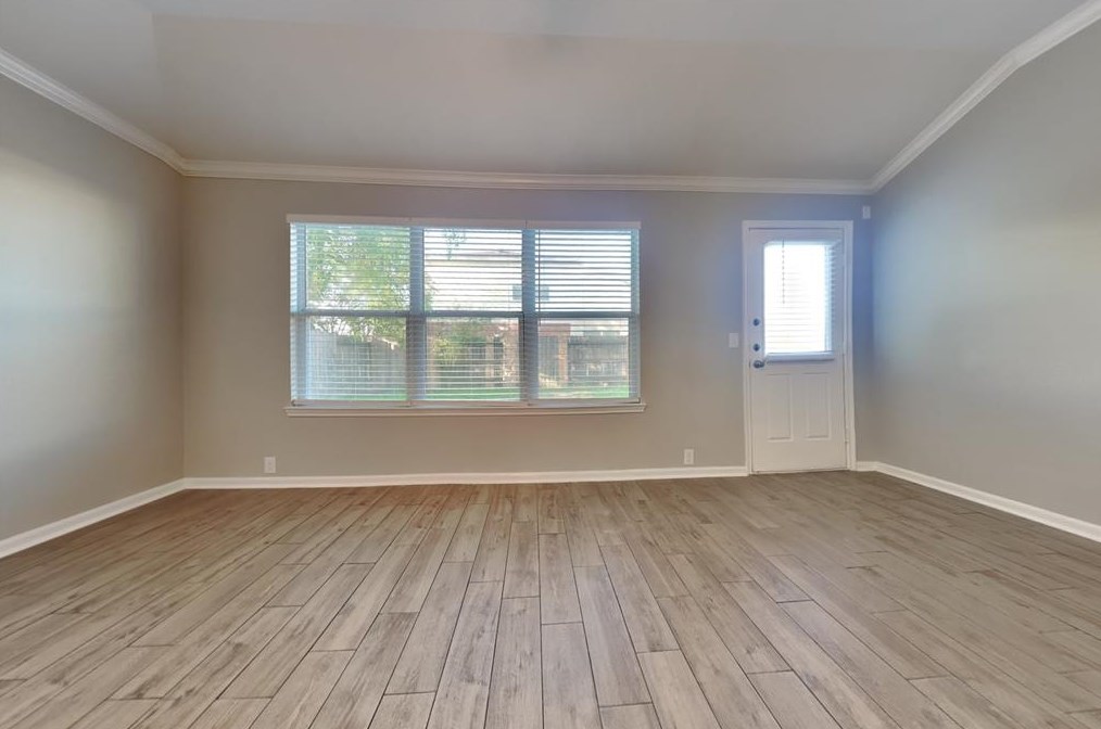 2747 Woodspring Forest Dr, Humble, TX 77345