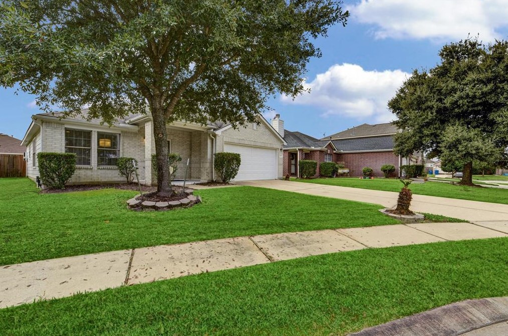 21015 Cottage Stream Ct, Spring, TX 77379-8476