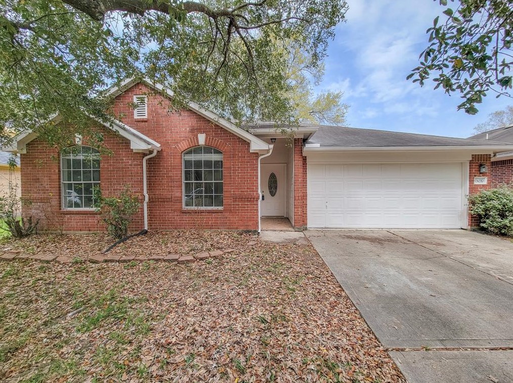 5031 Hickorygate Dr, Spring TX  77373-8526 exterior