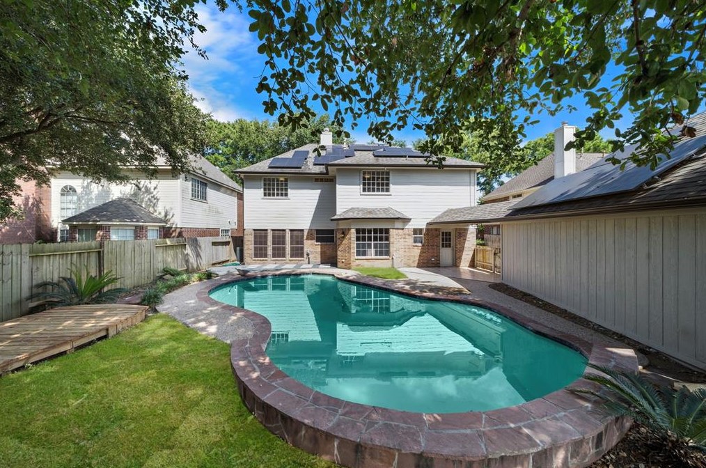 8814 Bonnyview Dr, Houston, TX 77095-3723